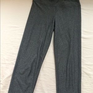 Grey athletic leggings